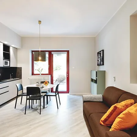 Lägenhet Maggiore Flats